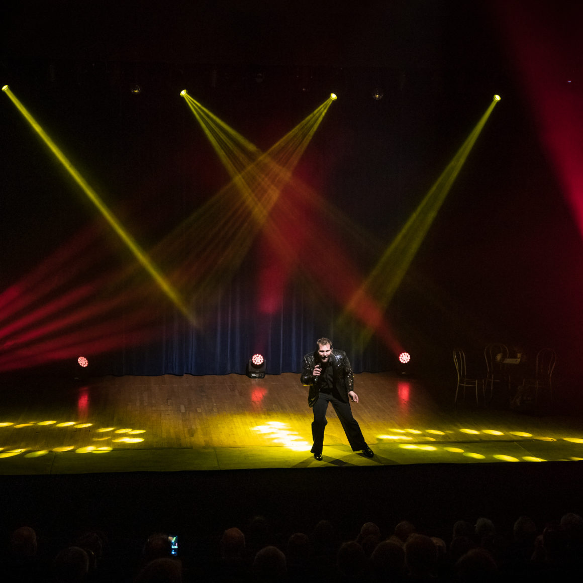 #SoChicSpectacles  #cabaret #spectacle  #chanson française