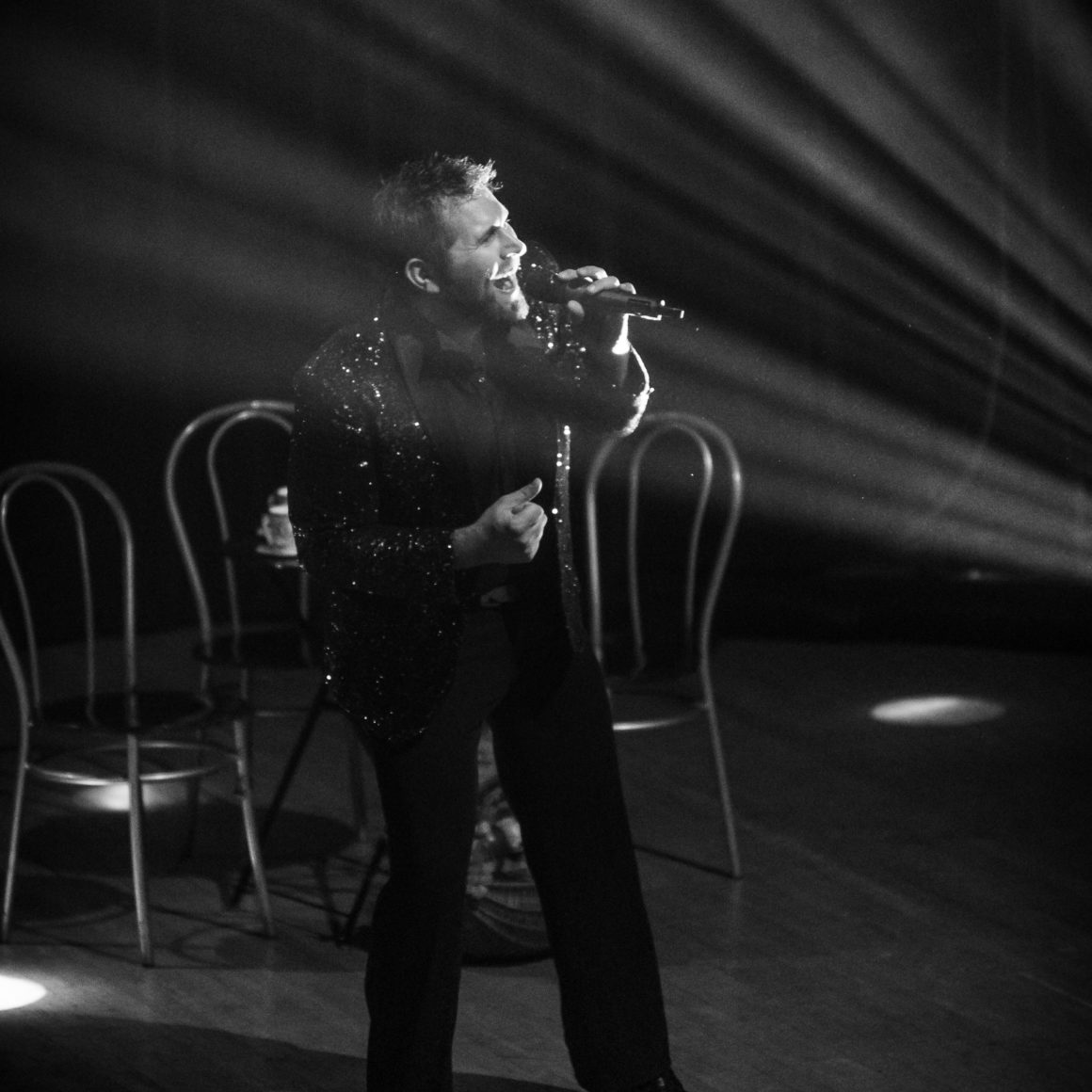 #SoChicSpectacles  #cabaret #spectacle  #chanson française